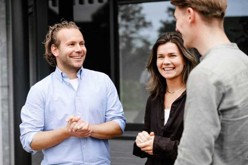 Sjoerd kijkt aardig