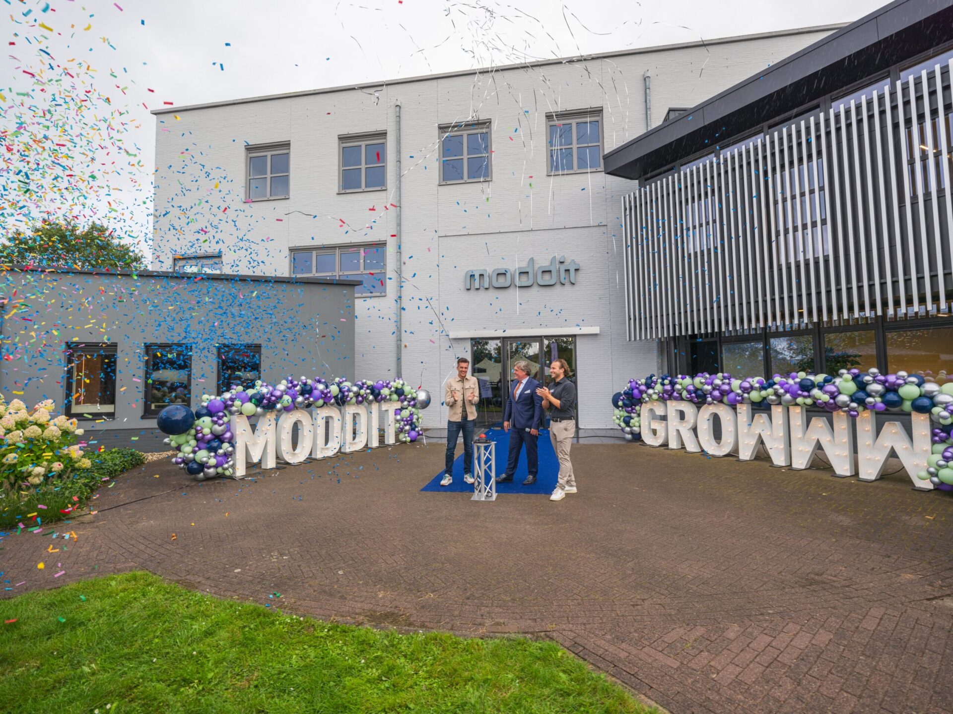 Moddit opening Energiestraat 2